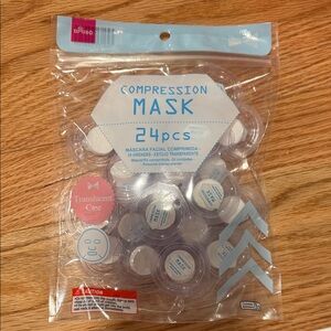 Daiso Blue and White Compression Masks 24-Pack brand new